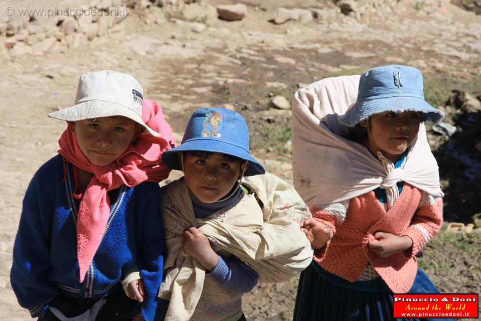 BOLIVIA - Isla del Sol - Children - 6.jpg